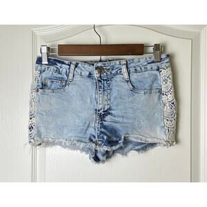 Boom Boom Jeans Acid Wash Blue Lace Accented Hot Shorts Women's Size 4